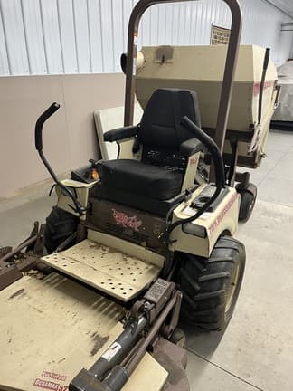 Main image Grasshopper 727K